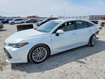 Toyota Avalon 2020