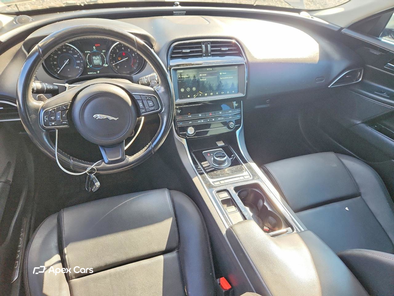 Jaguar XE 2019