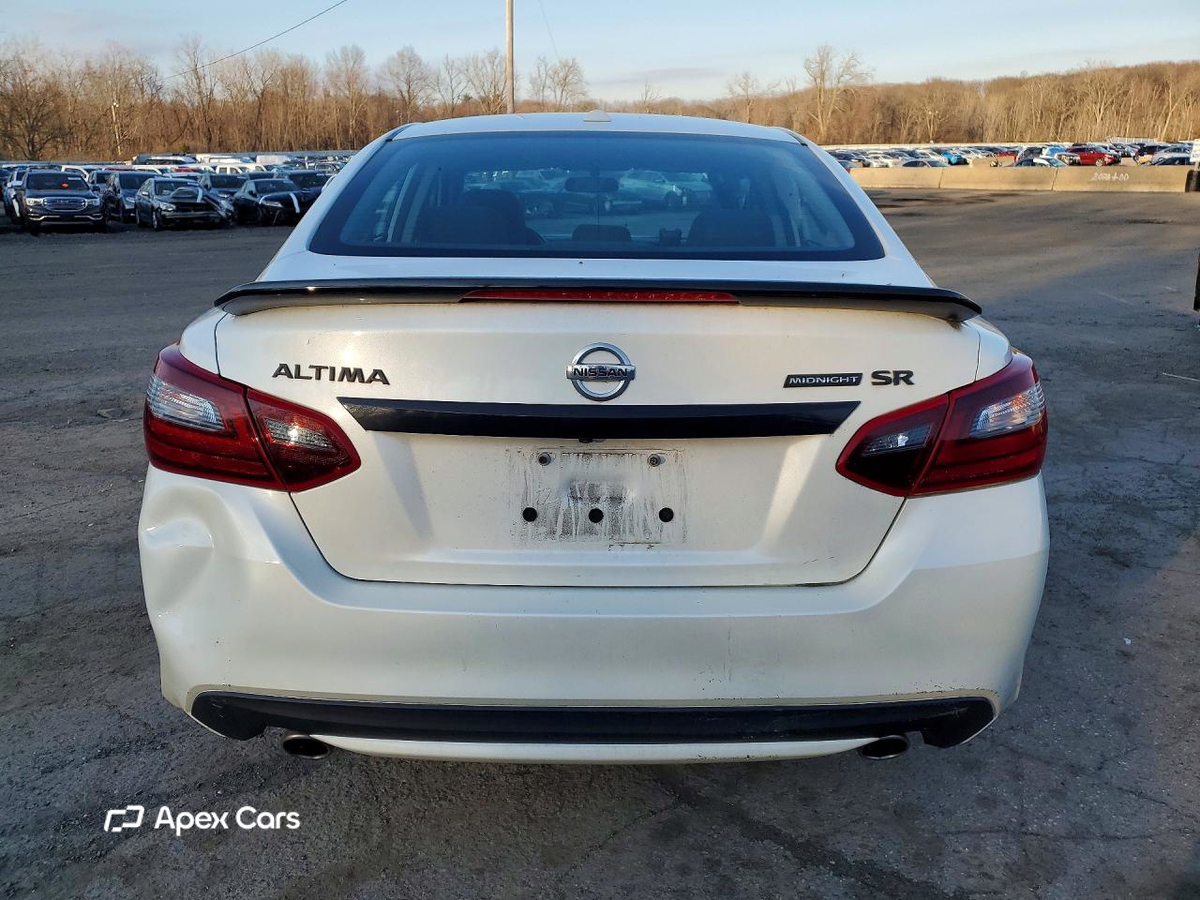 Nissan Altima 2018