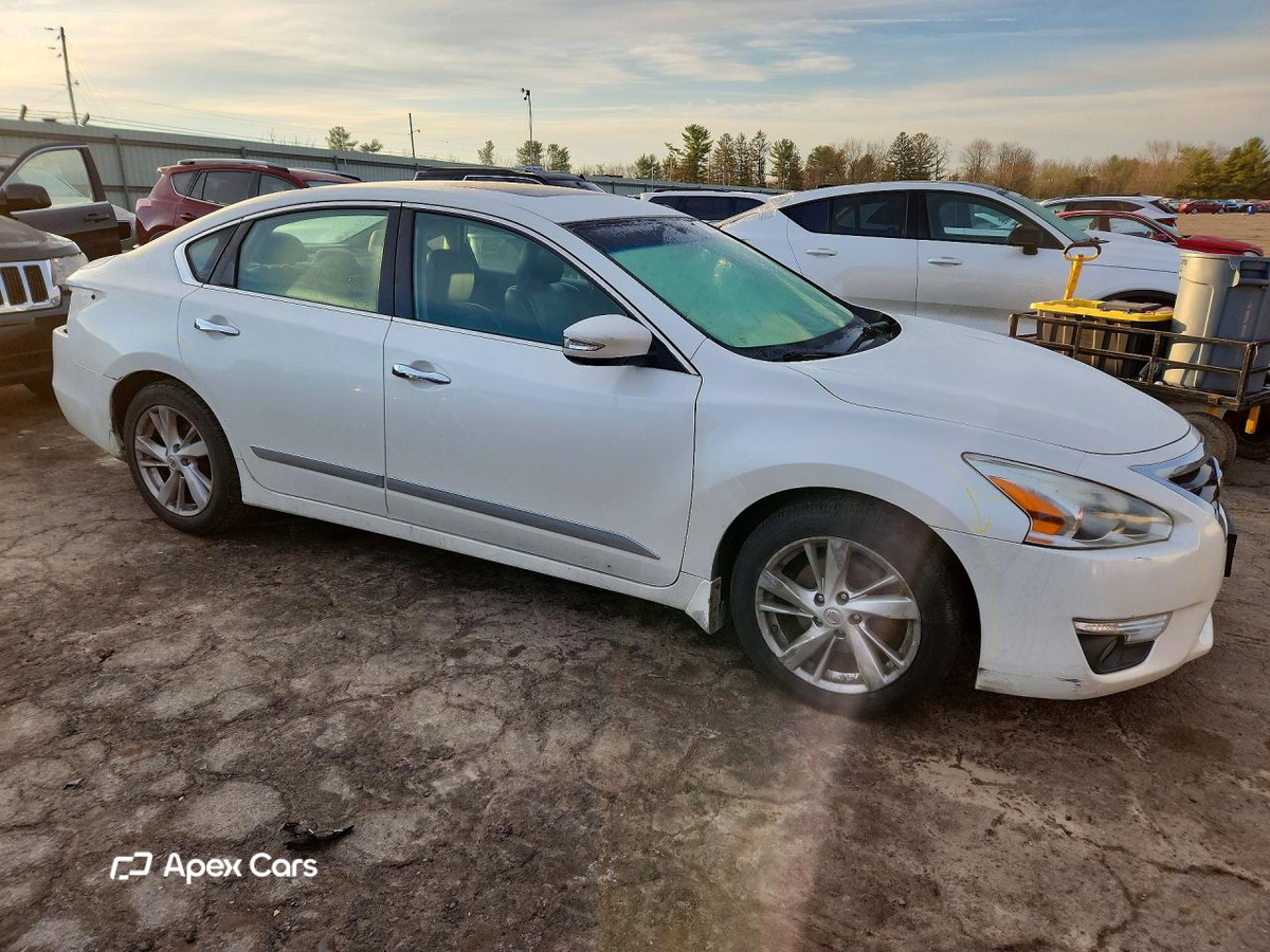 Nissan Altima 2015