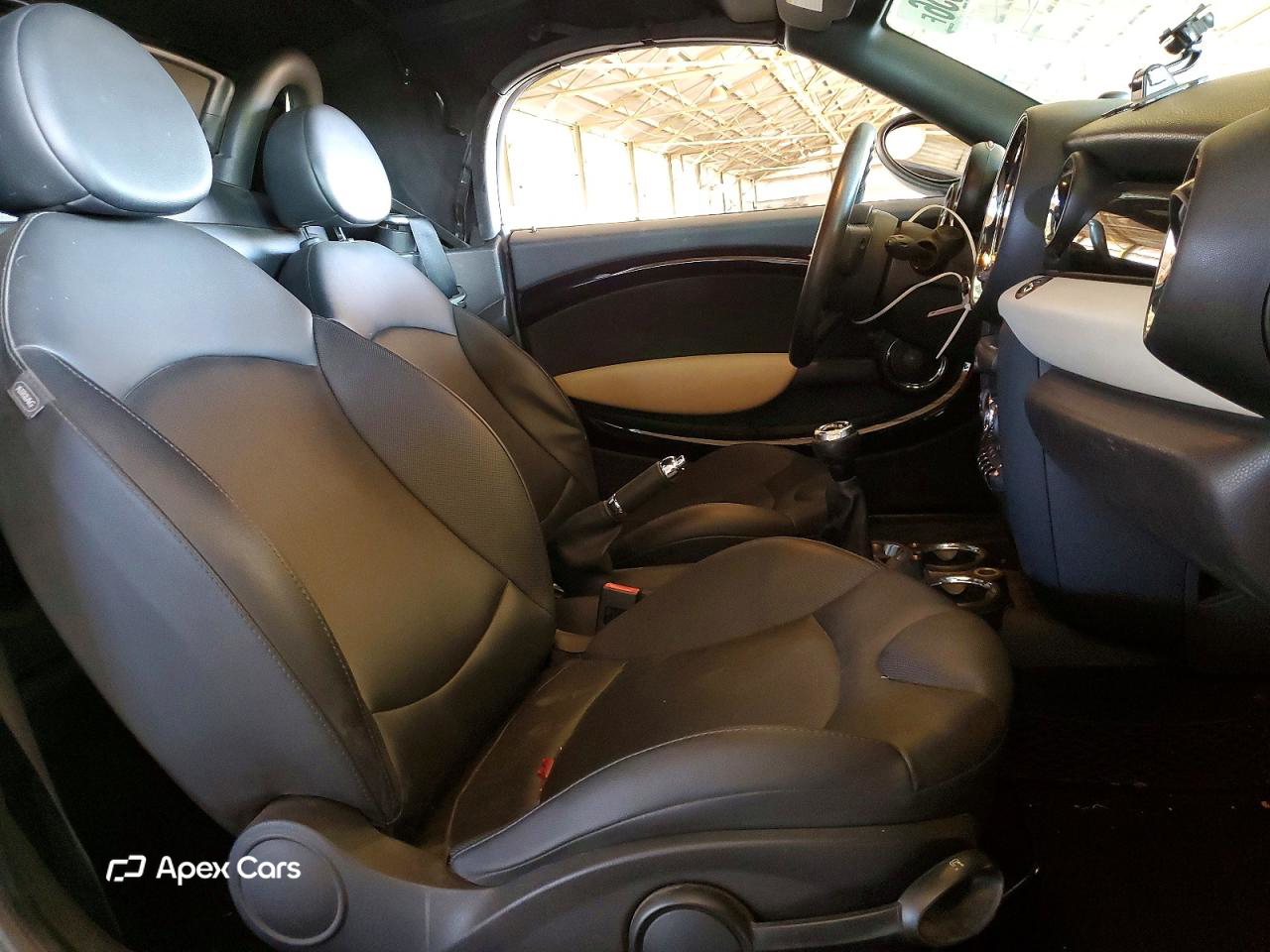 MINI Cooper 2012