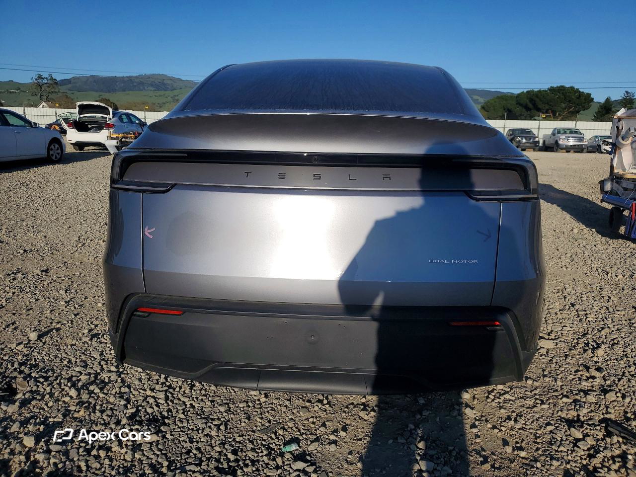 Tesla Model Y 2026