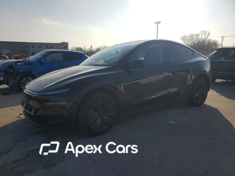 Tesla Model Y 2026 - Image 1 of 13