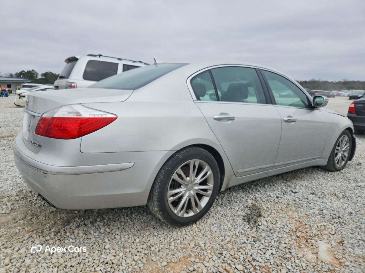Hyundai Genesis 2011