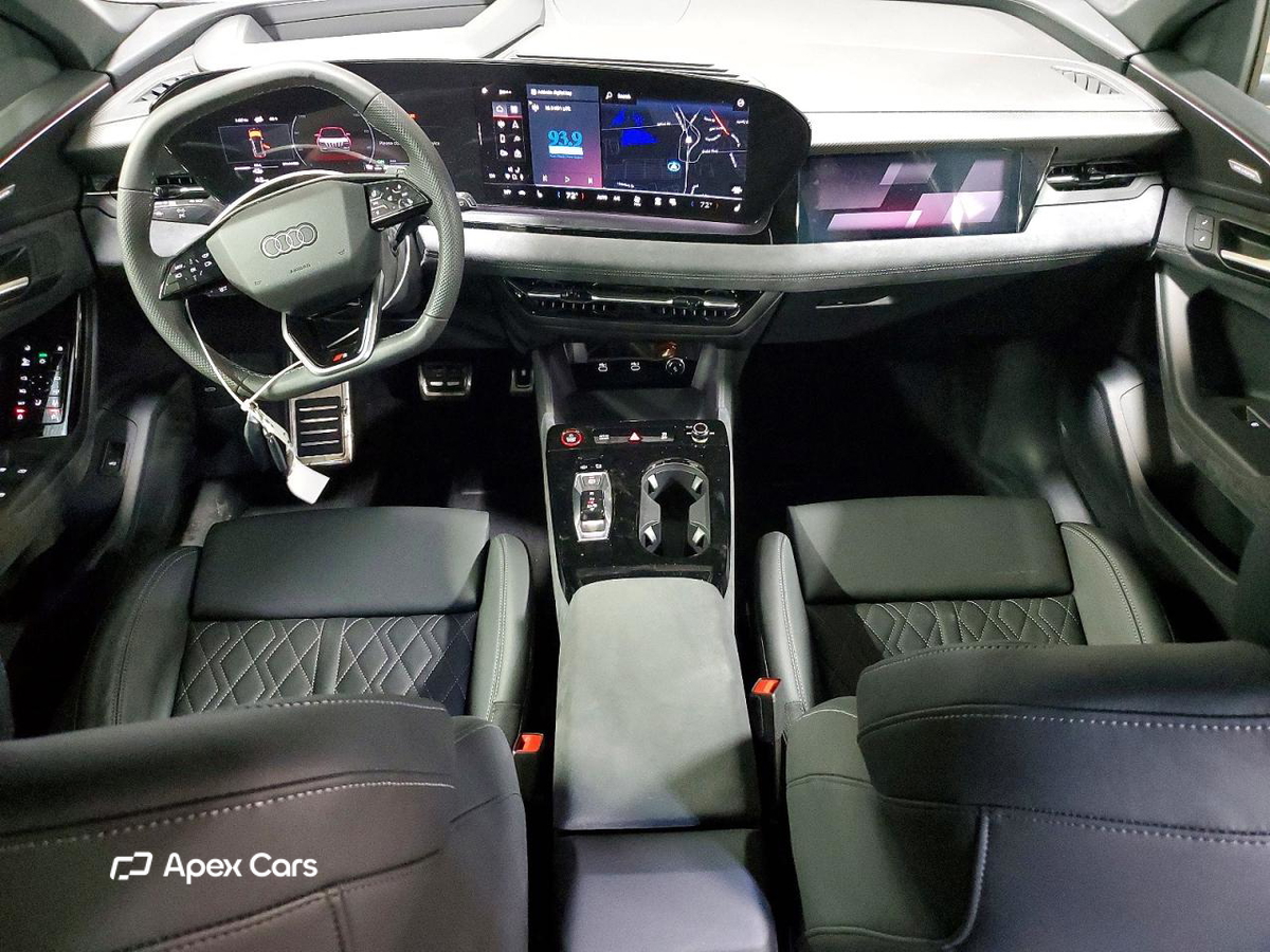 Audi SQ8 2025