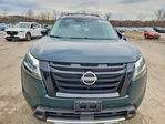Nissan Pathfinder 2024