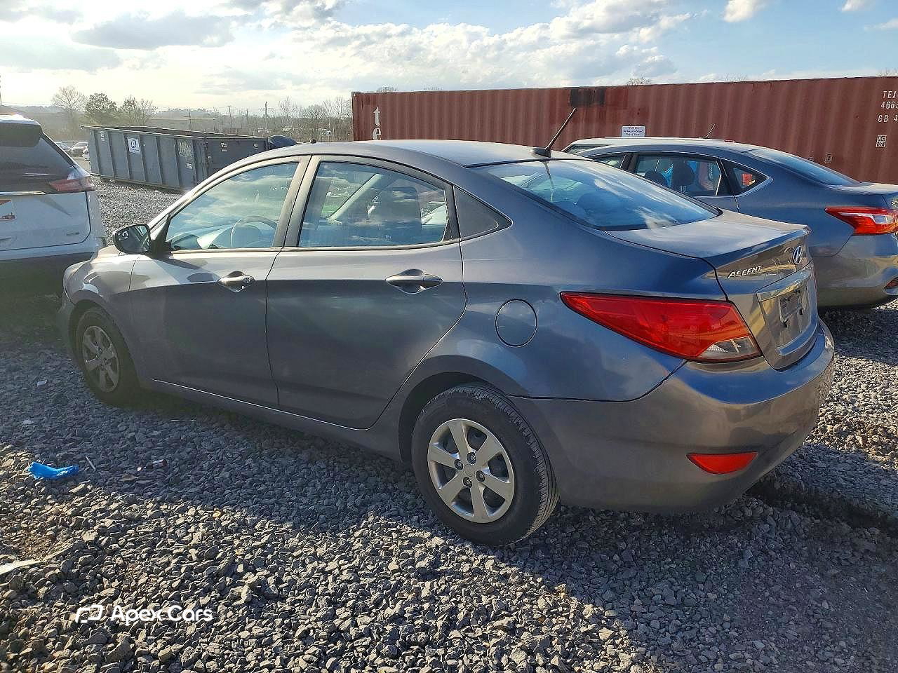 Hyundai Accent 2015