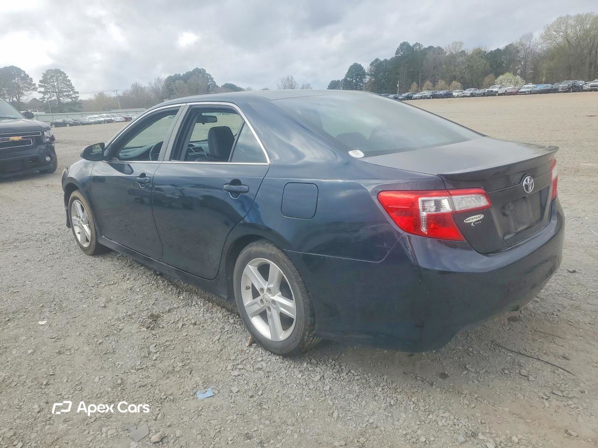Toyota Camry 2012