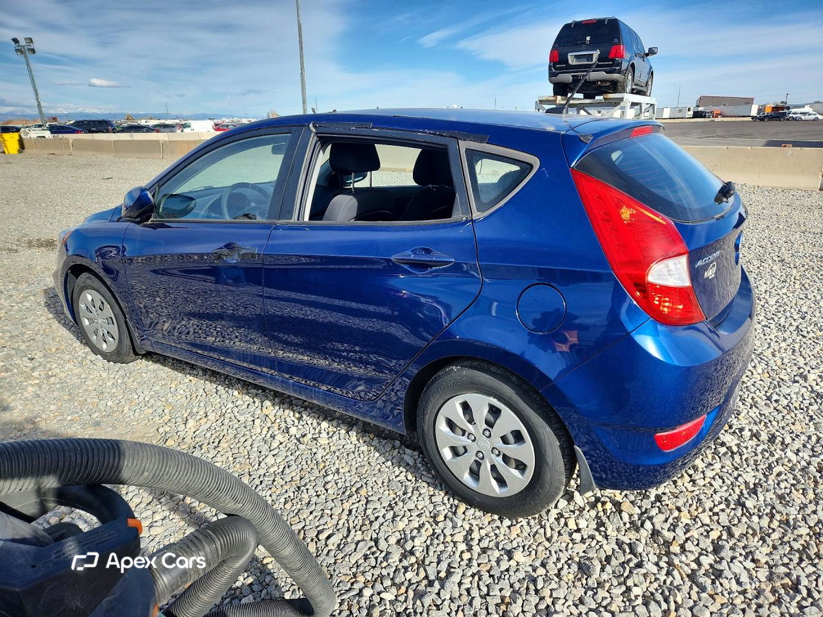Hyundai Accent 2015