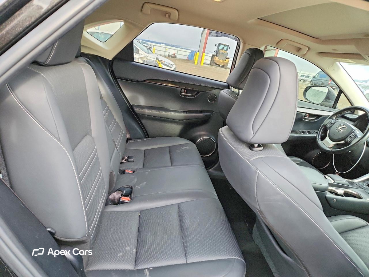 Lexus NX 2018