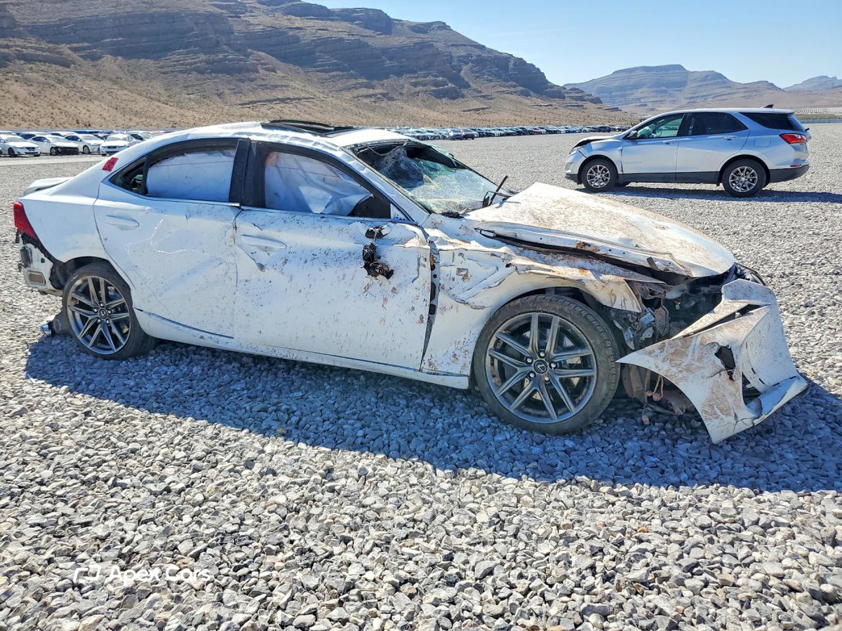 Lexus IS 2018
