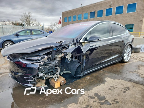 Tesla Model X 2017 - Zdjęcie 1 z 15