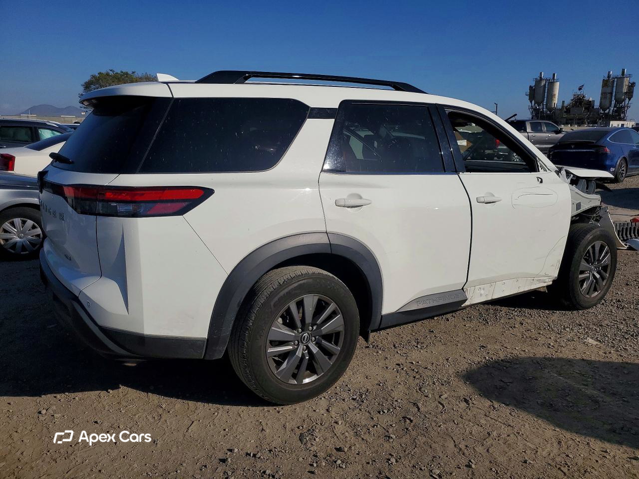 Nissan Pathfinder 2023