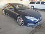 Tesla Model S 2015