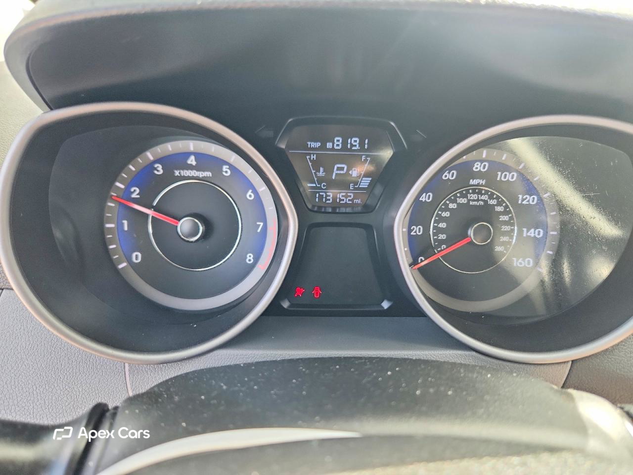Hyundai Elantra 2015