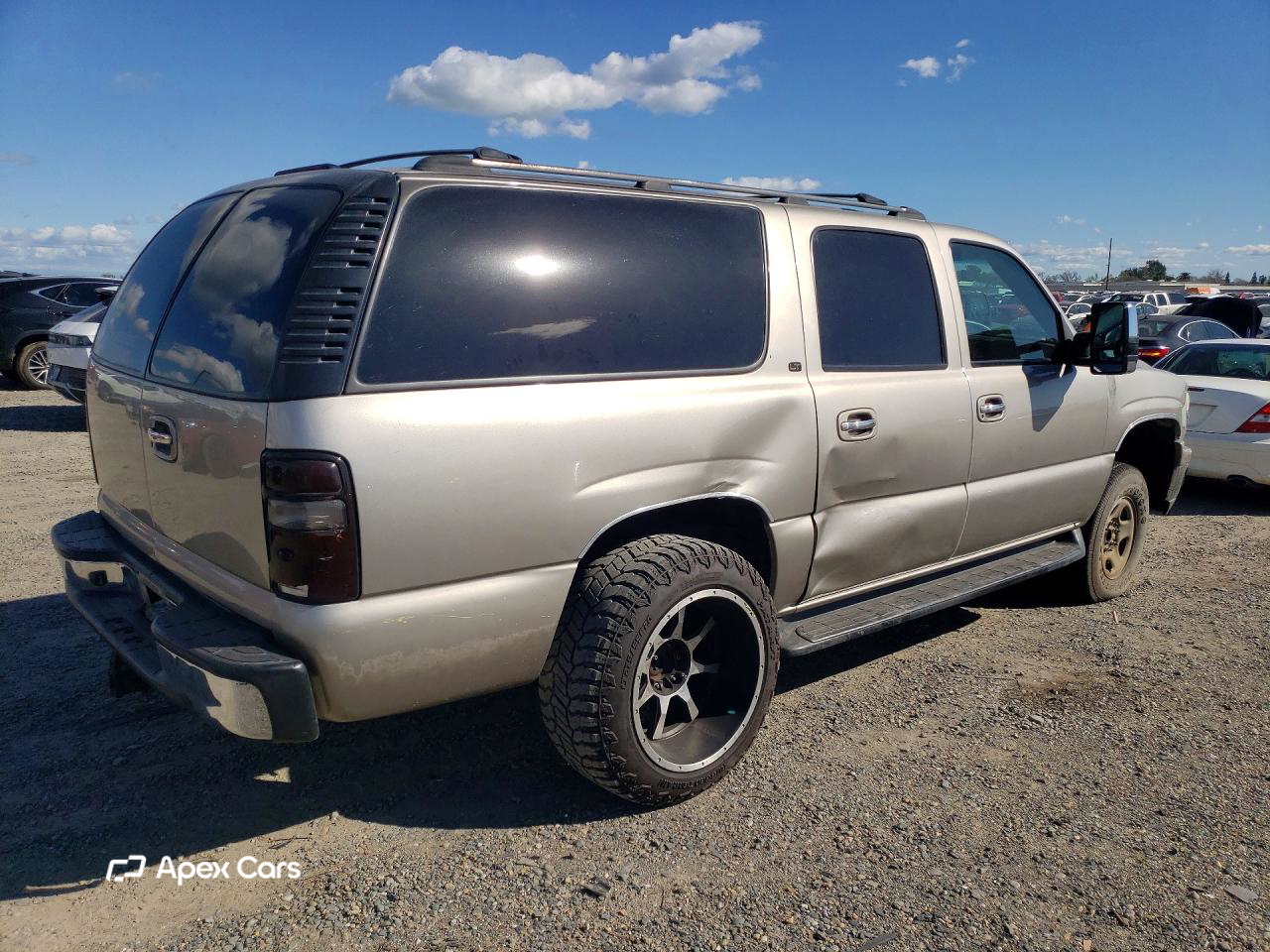 Suburban 2001