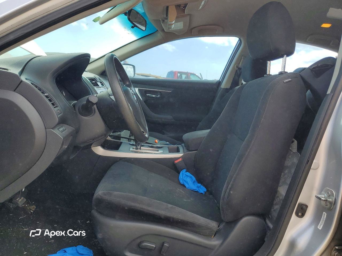 Nissan Altima 2015