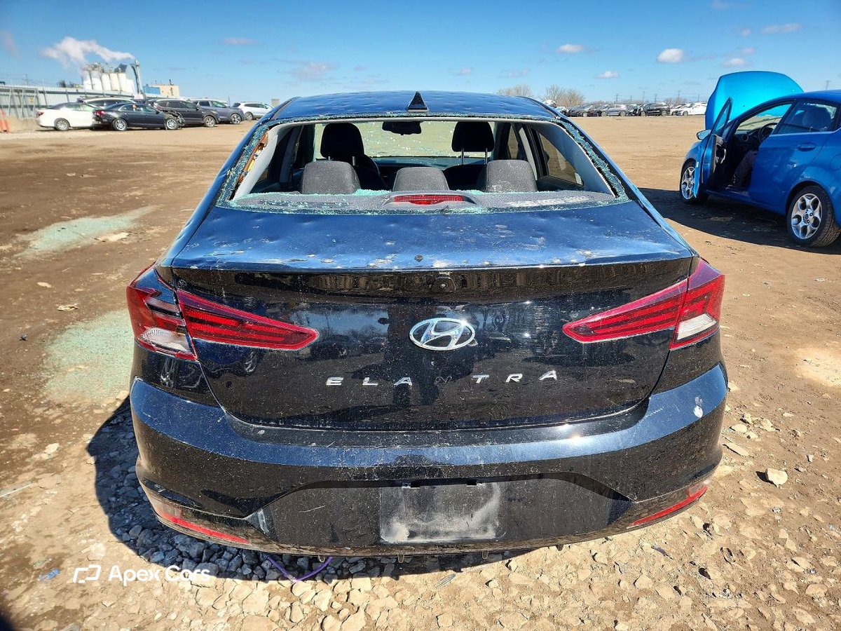 Hyundai Elantra 2020