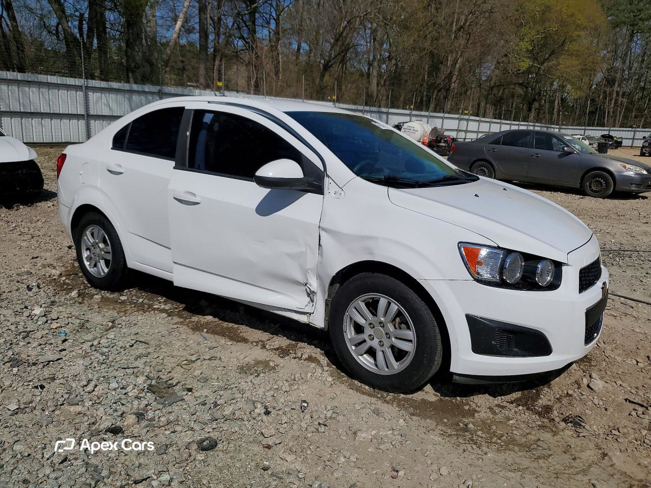 Chevrolet Sonic 2015