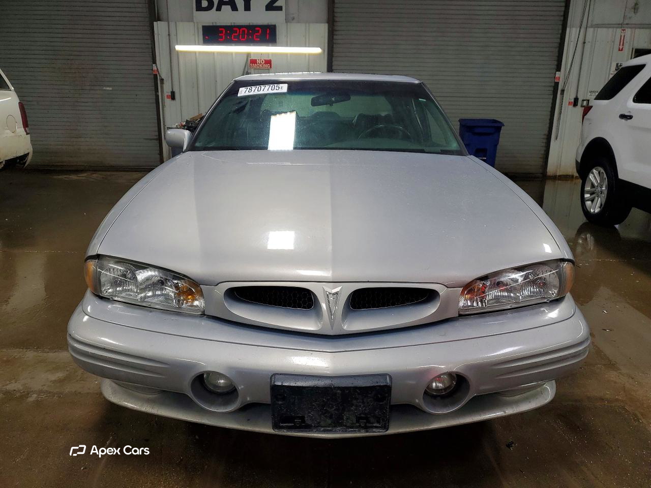 Pontiac Bonneville 1998