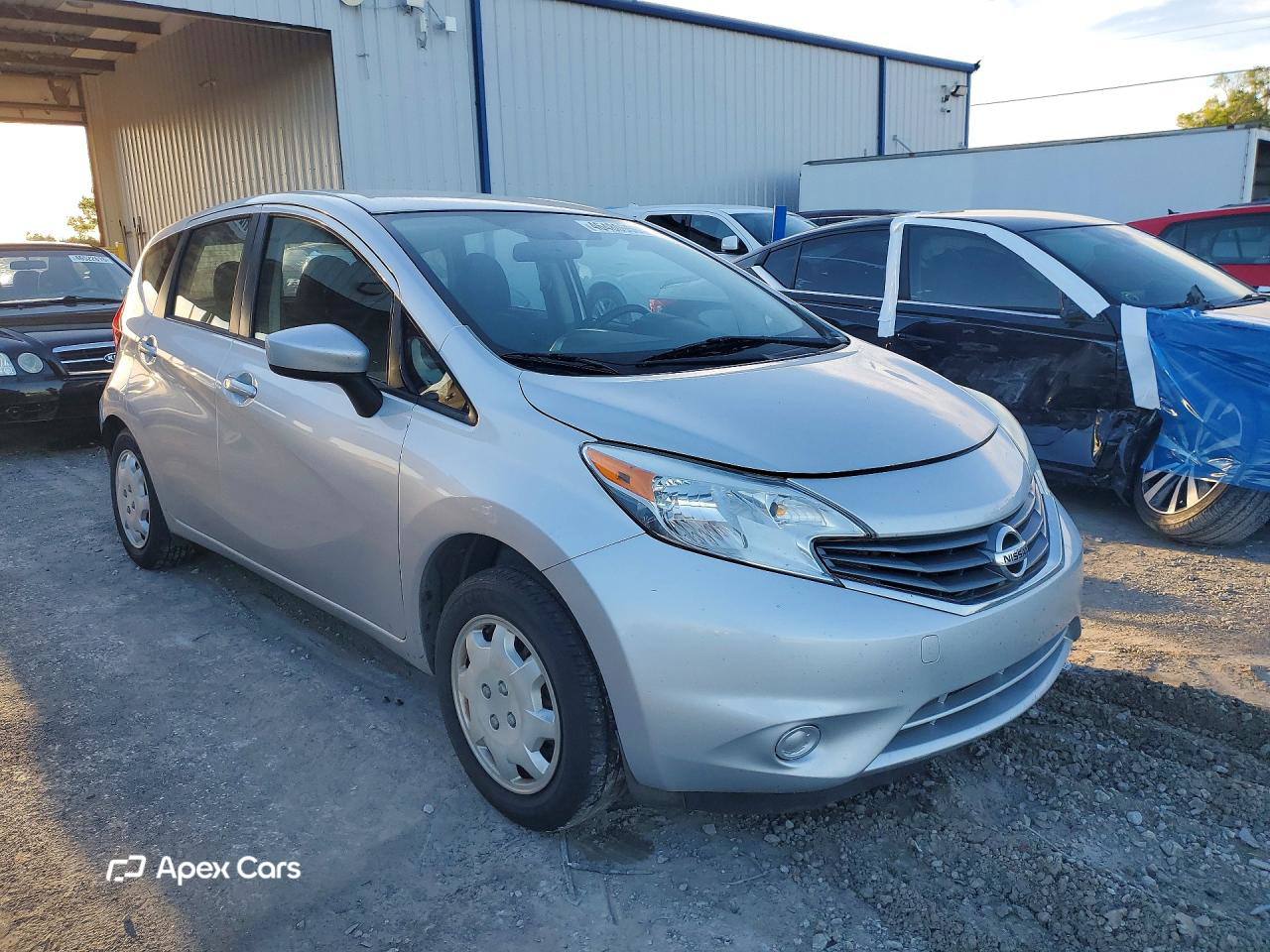 Nissan Versa 2016