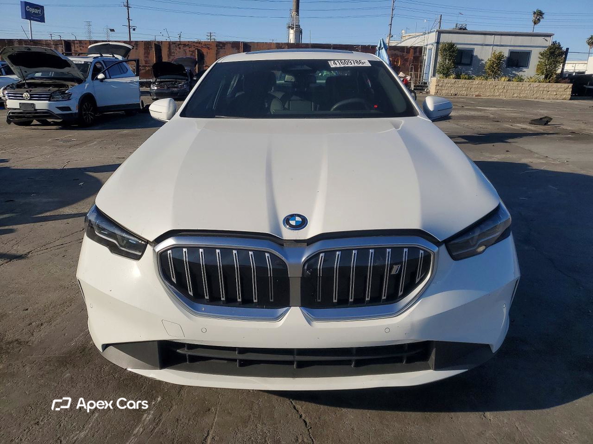 BMW i5 2026