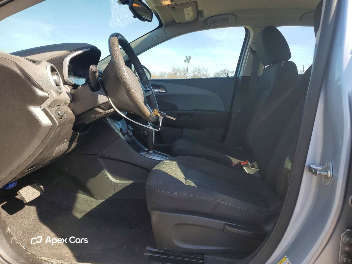 Chevrolet Sonic 2018