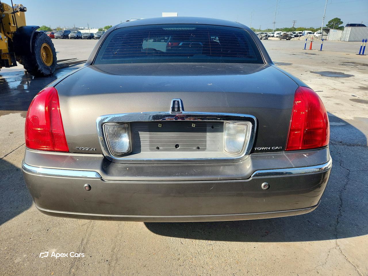 Lincoln Town Car 2003