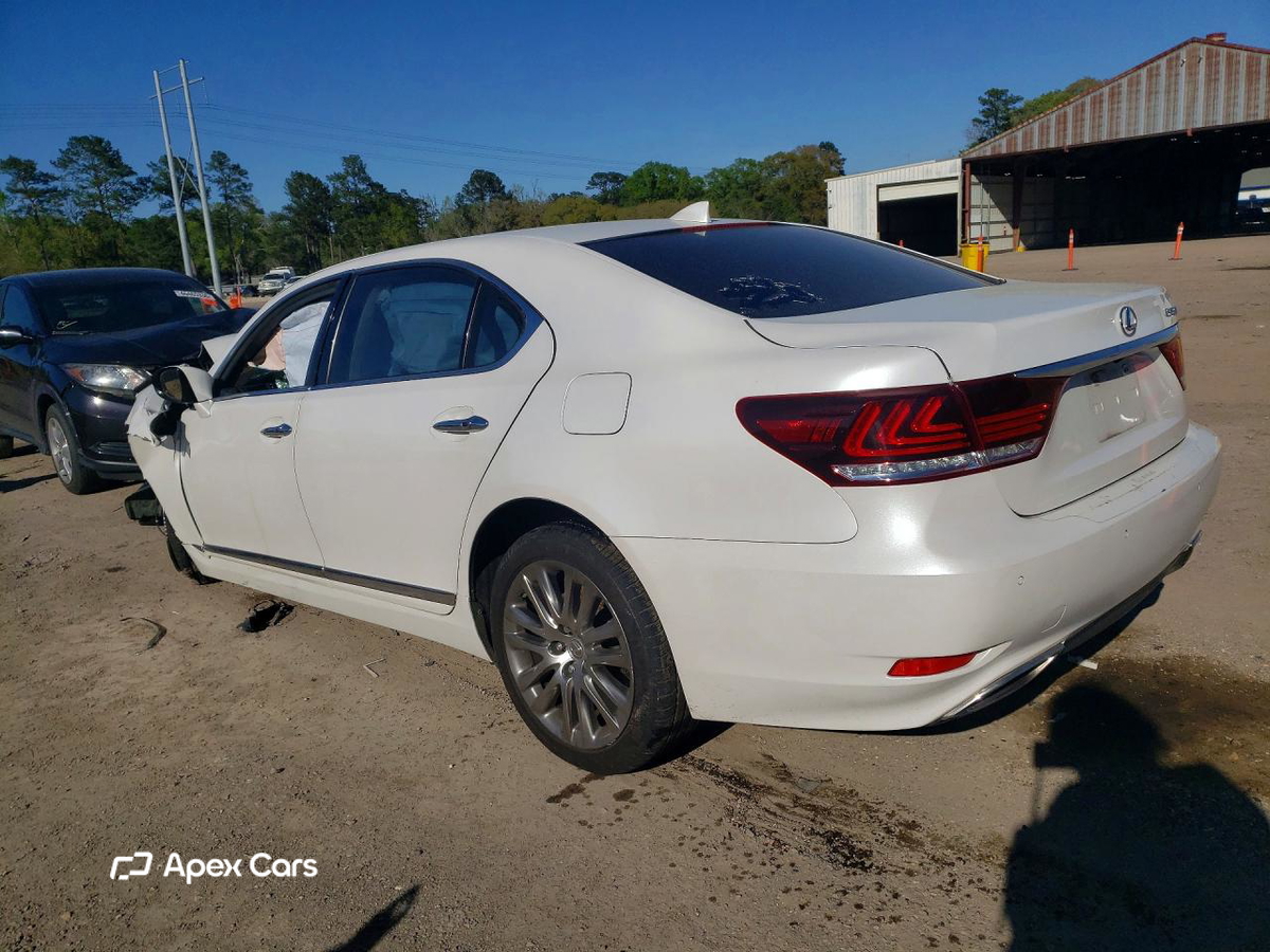 Lexus LS 2016