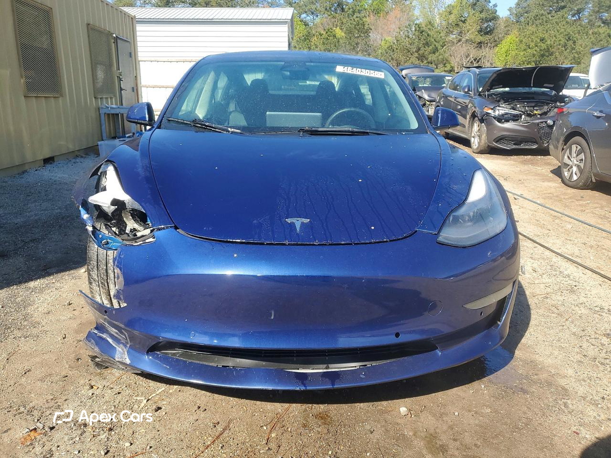 Tesla Model 3 2022