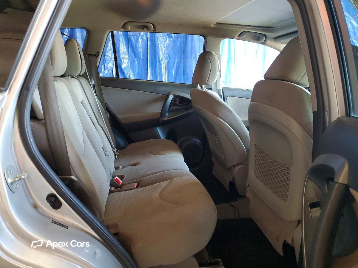 Toyota RAV 4 2012