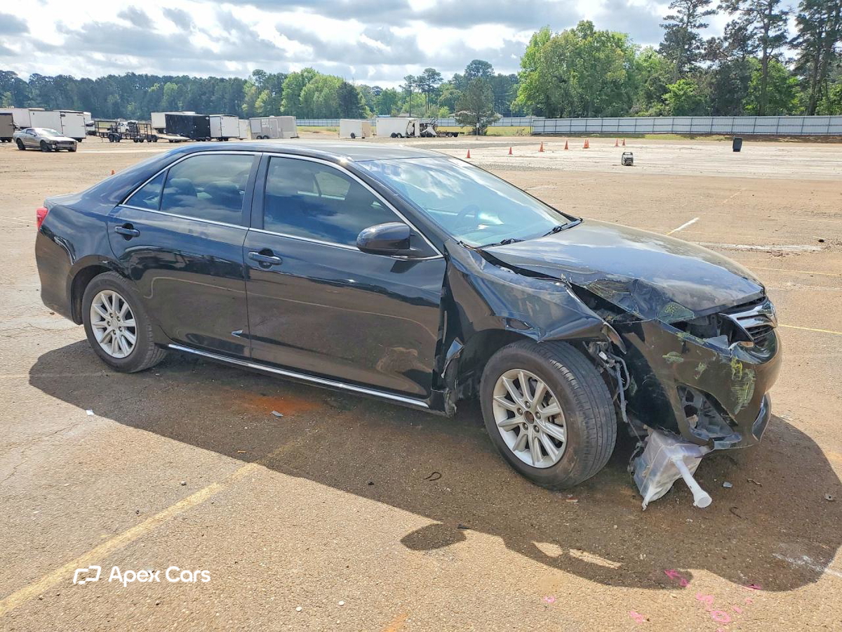 Toyota Camry 2012