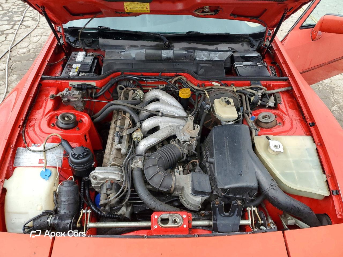 Porsche 944 1985