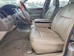Town Car 2004