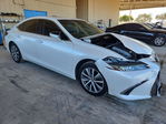Lexus ES 2020