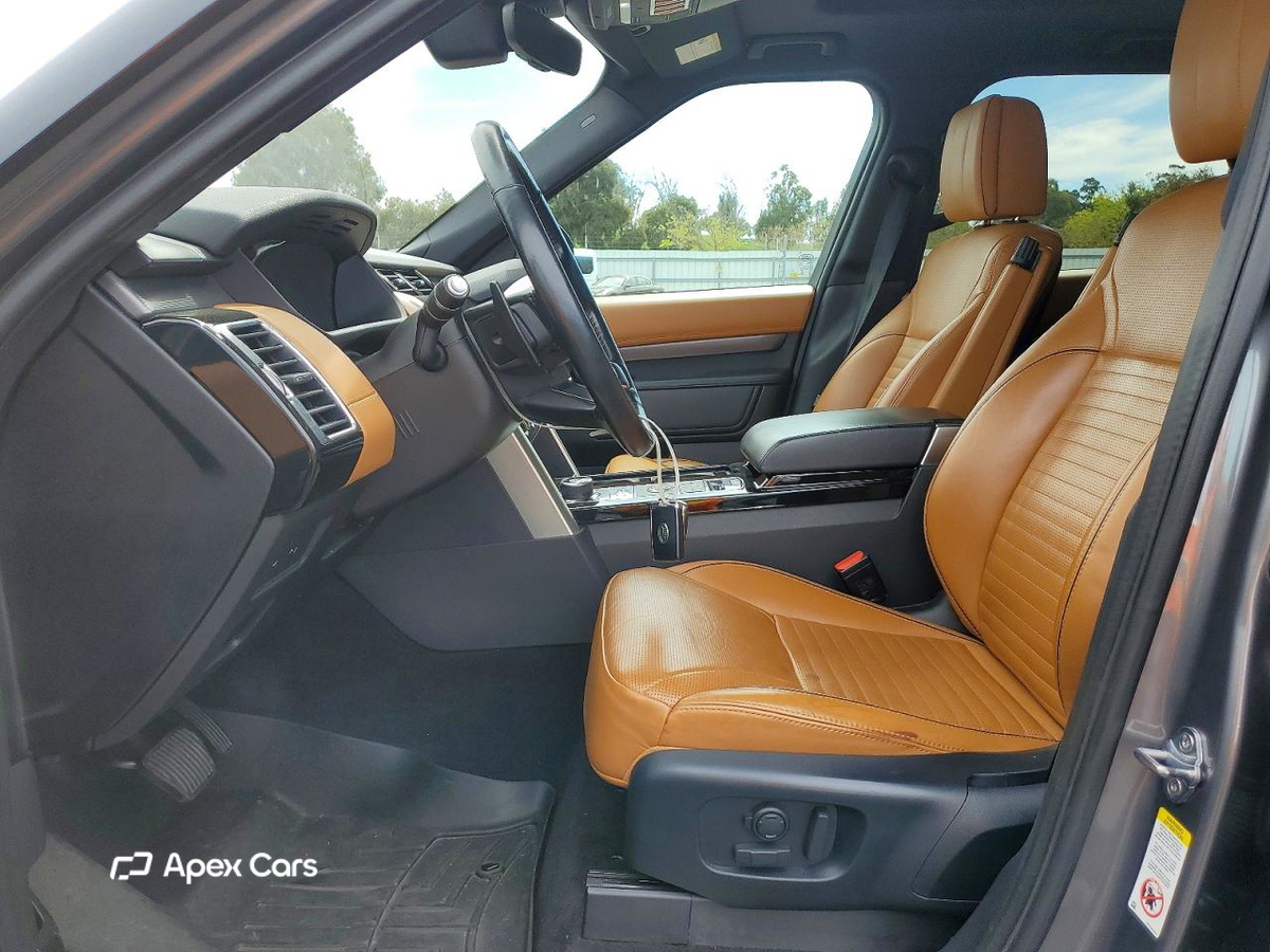 Land Rover Discovery 2018