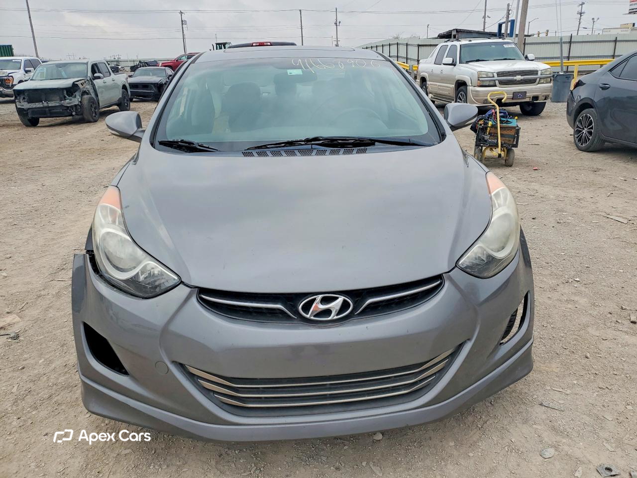 Hyundai Elantra 2013