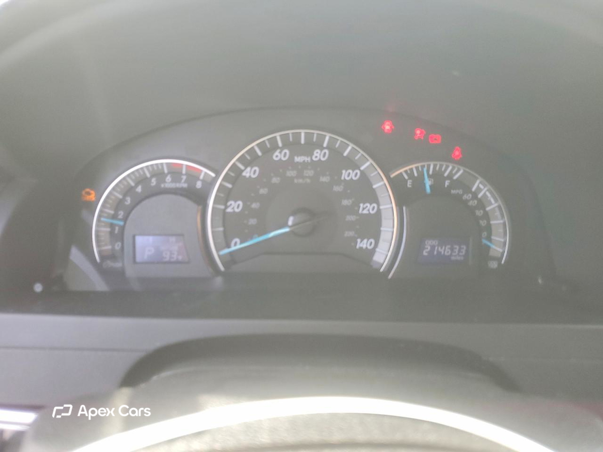 Toyota Camry 2012