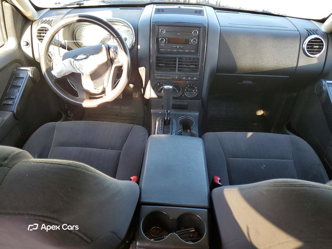 Ford Explorer 2010