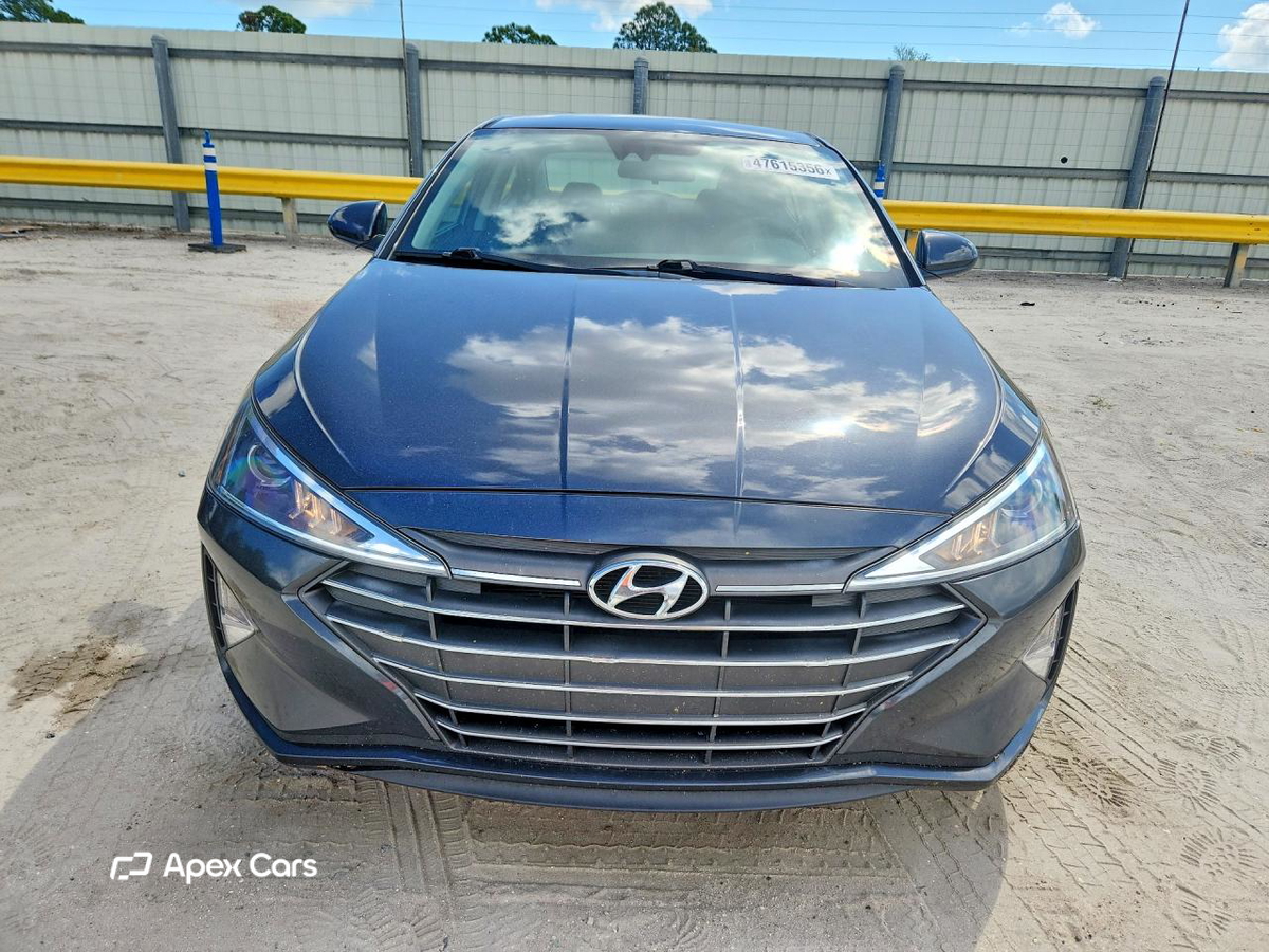 Hyundai Elantra 2020