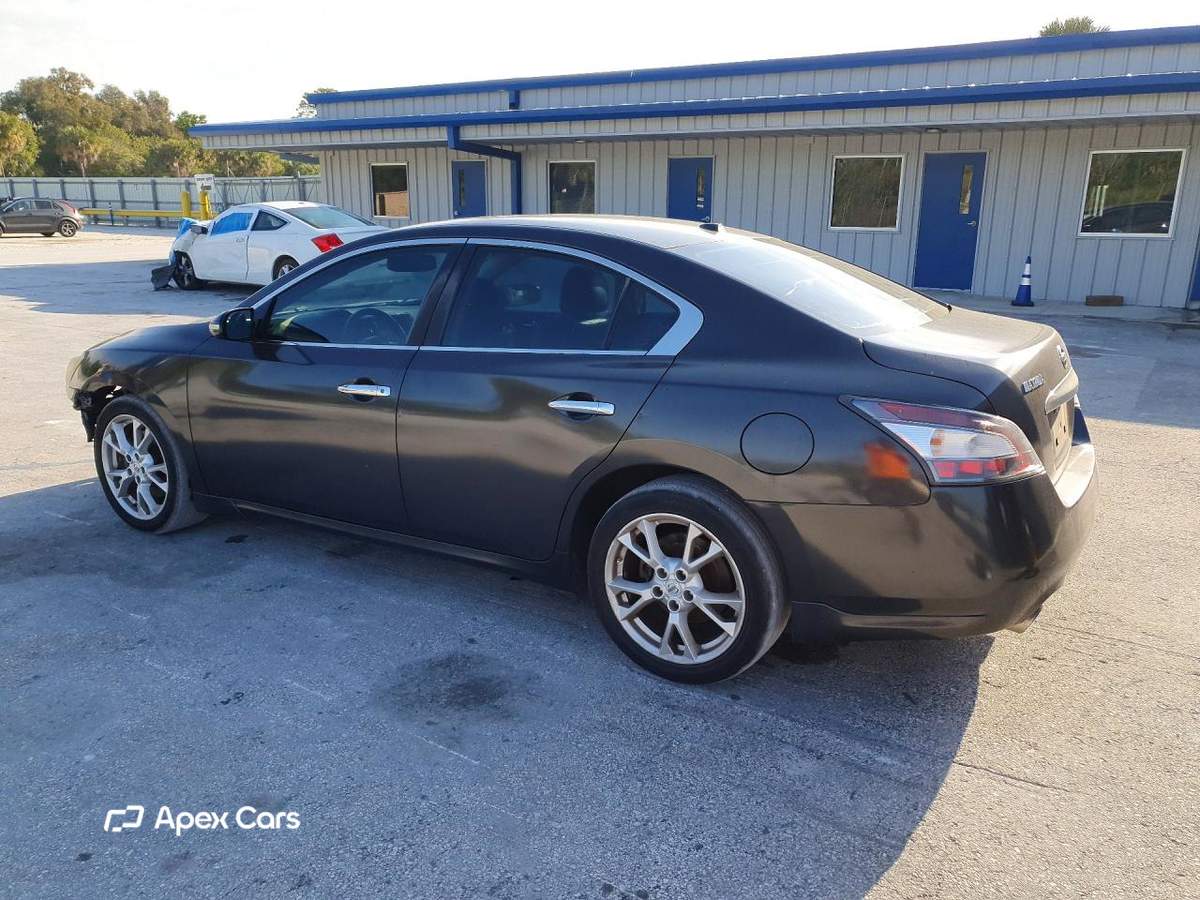 Nissan Maxima 2012