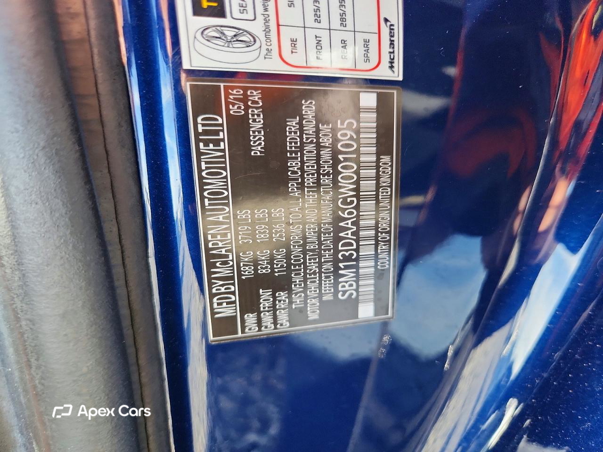 McLaren 570S 2016