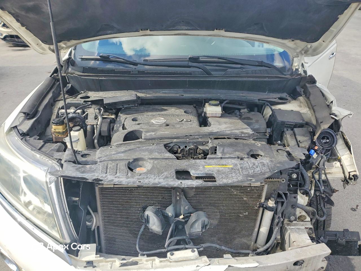 Nissan Pathfinder 2014
