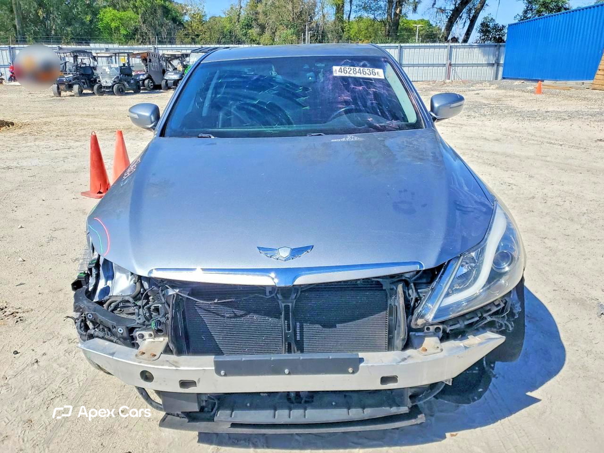 Hyundai Genesis 2014