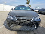 Lexus ES 2025
