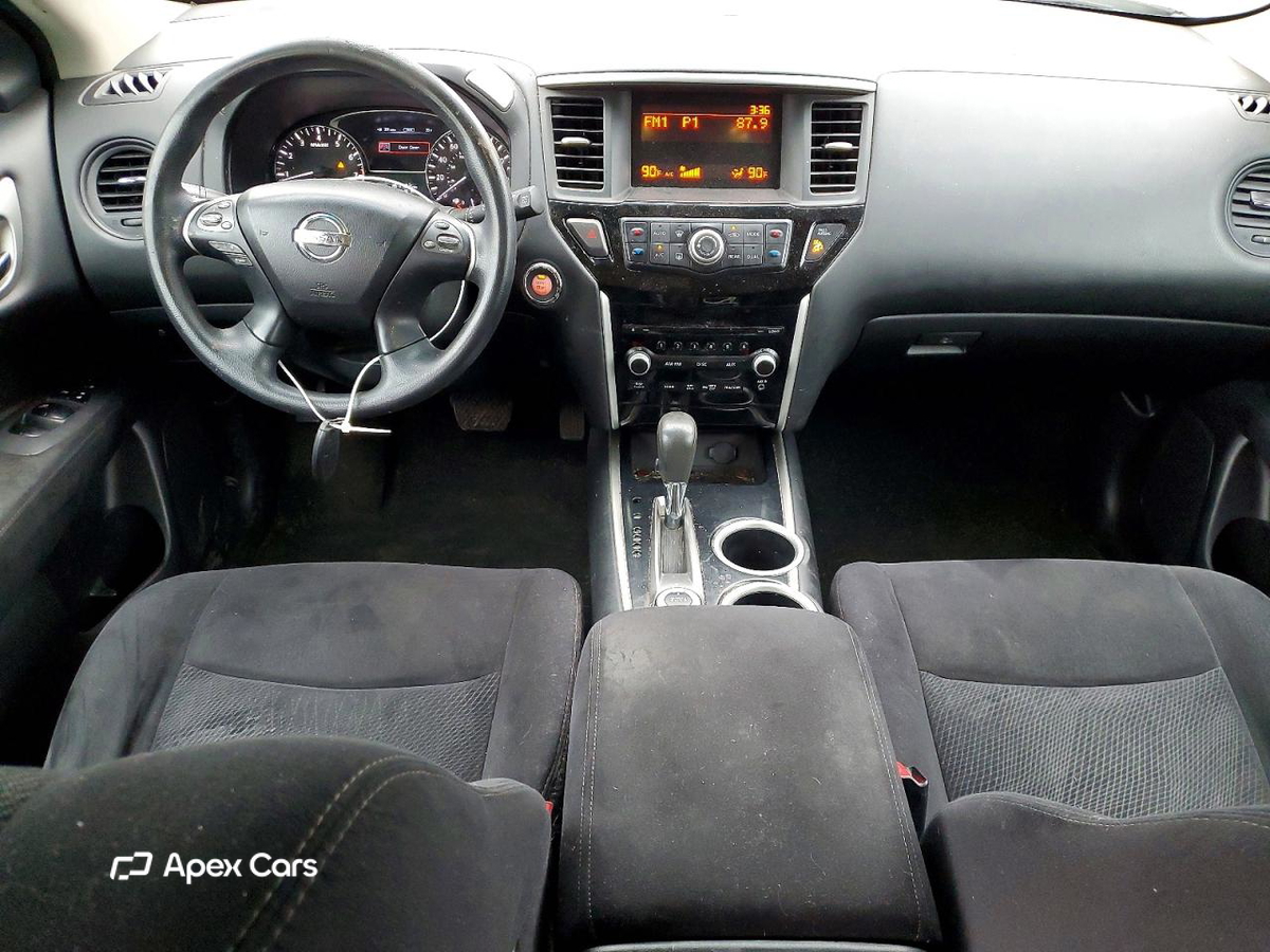 Nissan Pathfinder 2013
