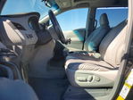Toyota Sienna 2011