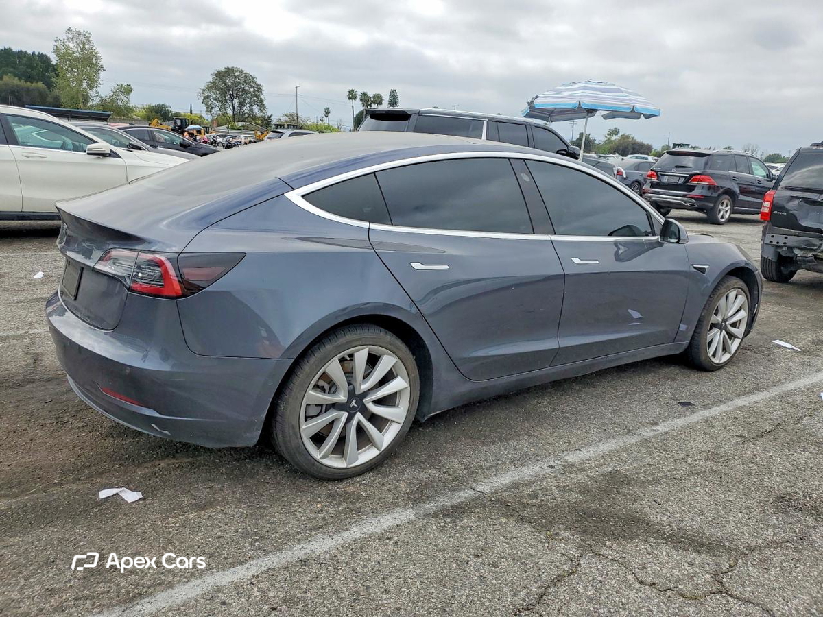 Tesla Model 3 2018