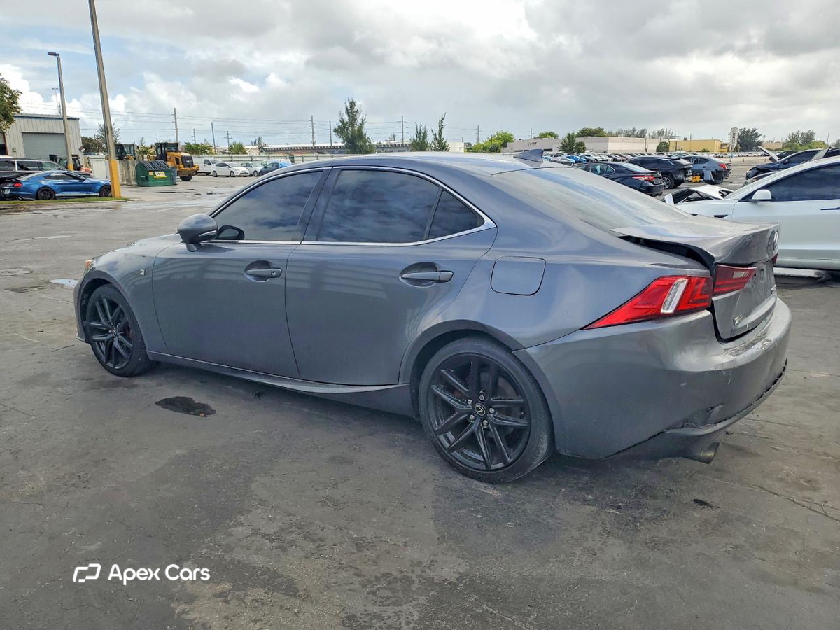 Lexus IS 2015