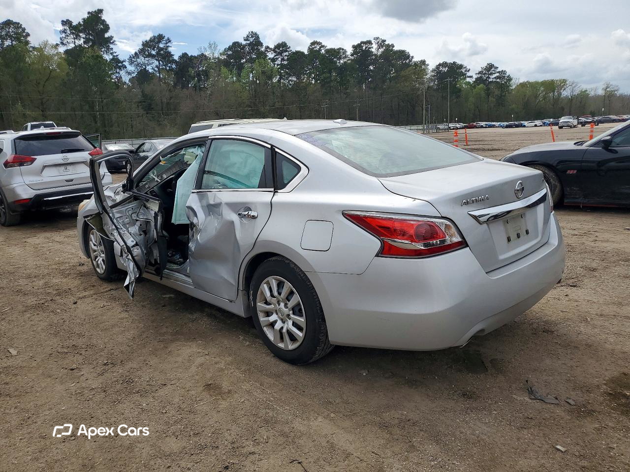 Nissan Altima 2015